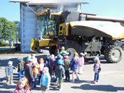 Výlet Luštěnice a Dobrovice Od motyky po traktor